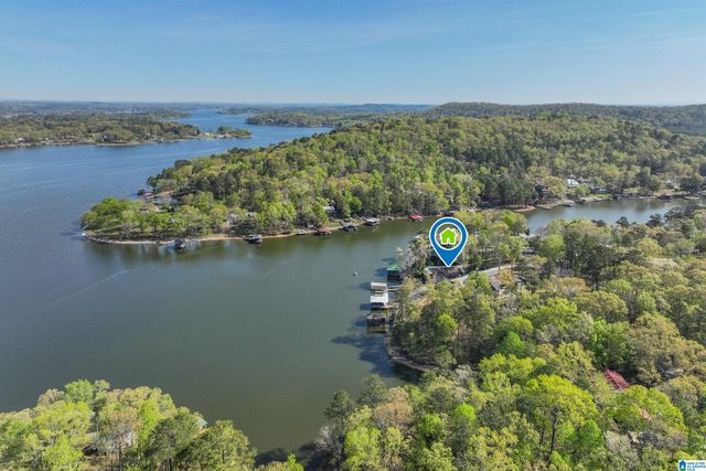 881 RIDGEWAY CIRCLE, Talladega, AL 35160