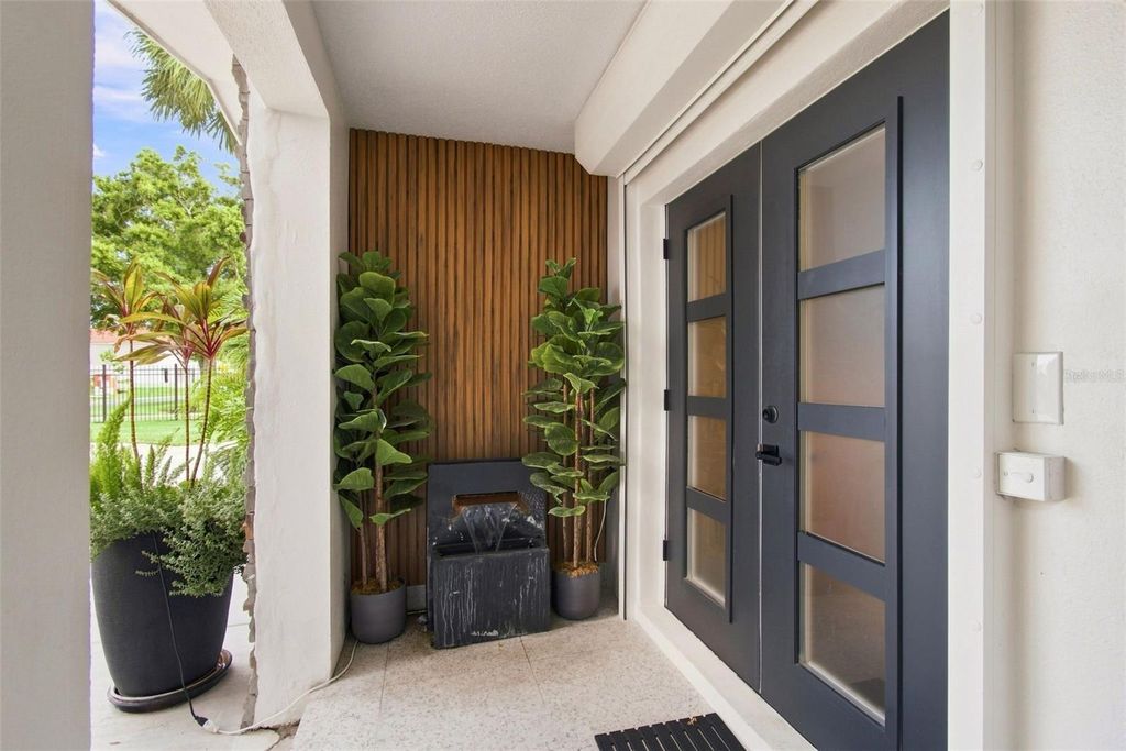 Image 15 of property listing at 4322 N RIVER VIEW AVENUE, Tampa, FL 33607