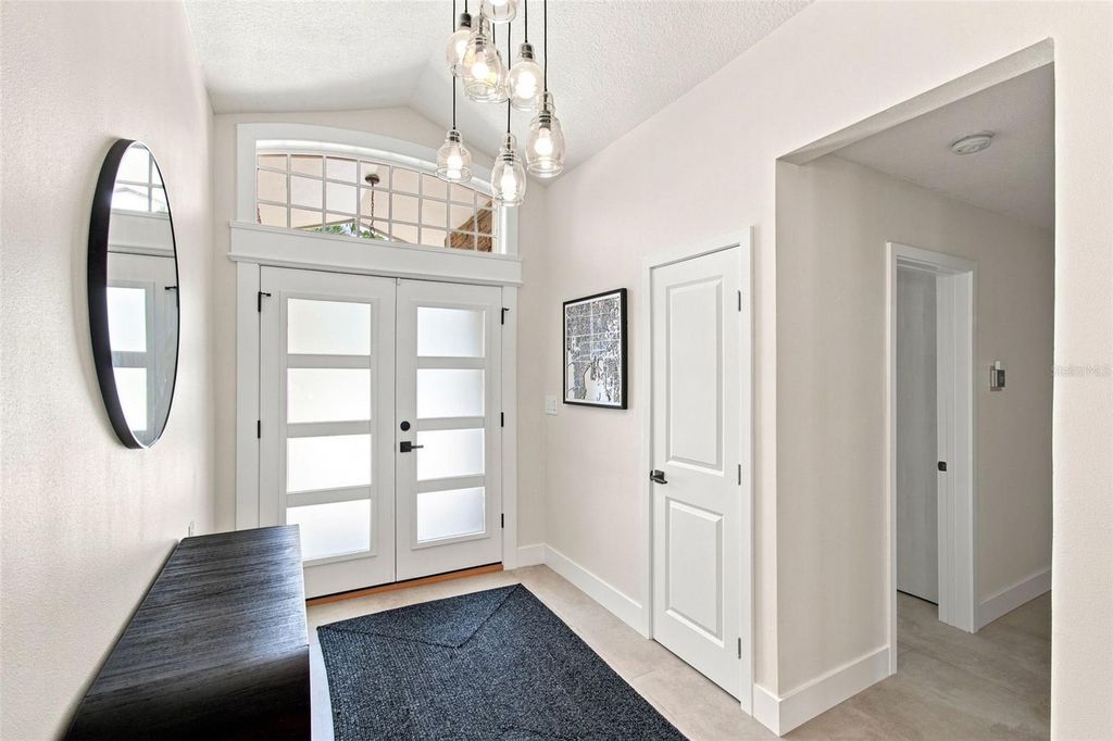 Image 17 of property listing at 4322 N RIVER VIEW AVENUE, Tampa, FL 33607