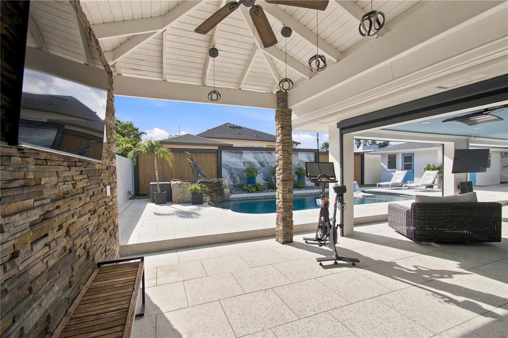 Image 74 of property listing at 4322 N RIVER VIEW AVENUE, Tampa, FL 33607