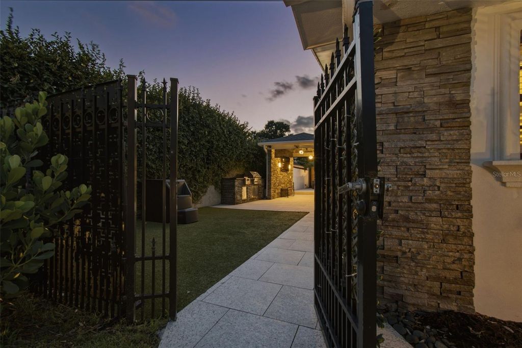 Image 80 of property listing at 4322 N RIVER VIEW AVENUE, Tampa, FL 33607