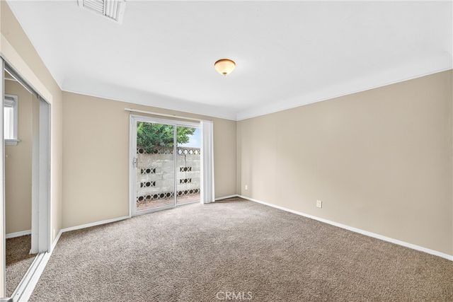 1500 W 96th, Los Angeles, CA 90047