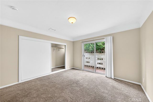 1500 W 96th, Los Angeles, CA 90047