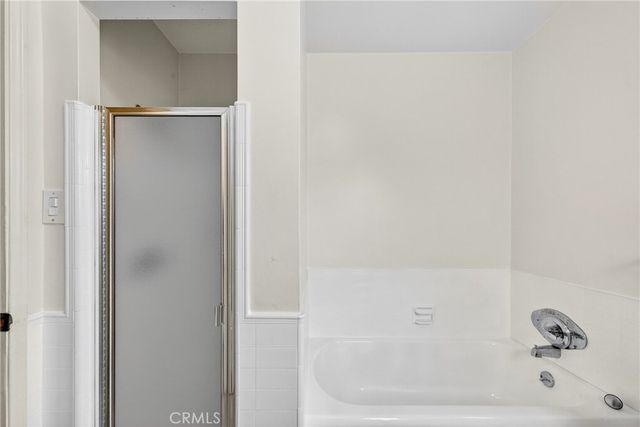 1500 W 96th, Los Angeles, CA 90047