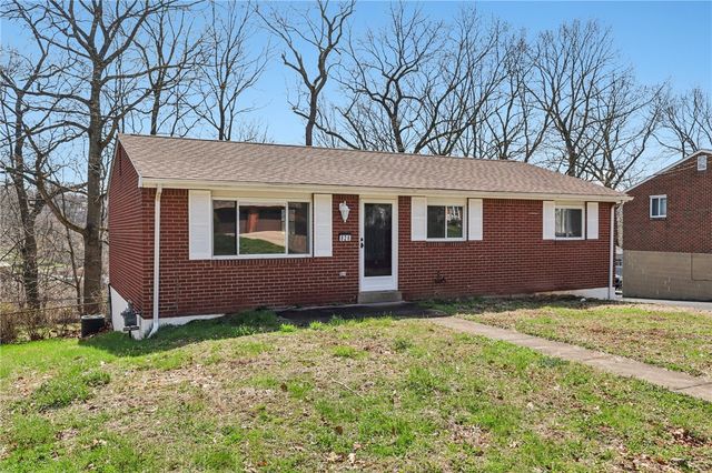 826 Blue Ridge Rd, Plum Boro, PA 15239