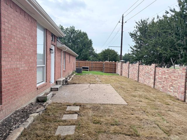 3001 Maumelle Drive, Plano, TX 75023