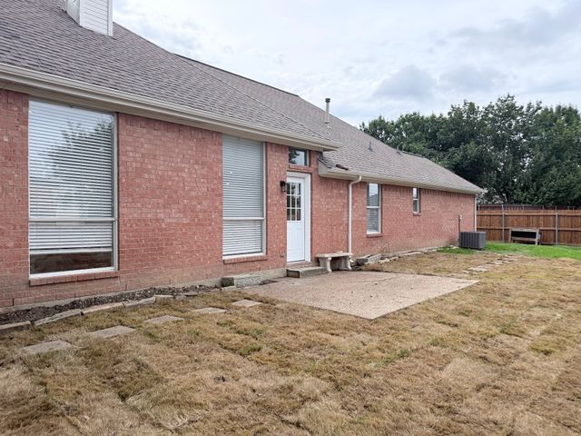 3001 Maumelle Drive, Plano, TX 75023