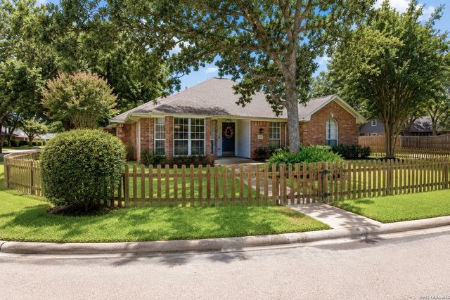 1518 JASMINE CT, College Sta, TX 77845