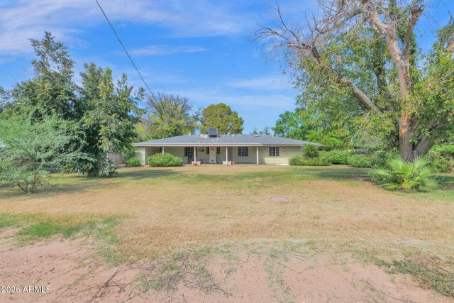 1217 W SOLANO Drive, Phoenix, AZ 85013