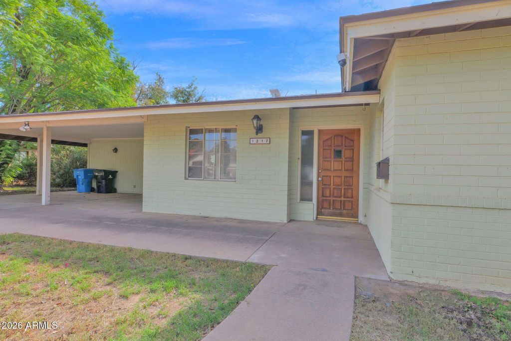 1217 W SOLANO Drive, Phoenix, AZ 85013 — photo 4