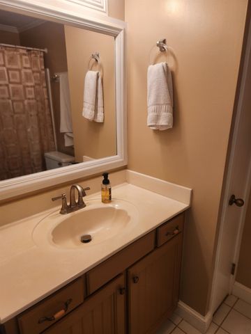 1424 MULLINS STATION RD, Memphis, TN 38134