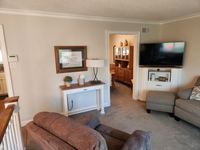 1424 MULLINS STATION RD, Memphis, TN 38134