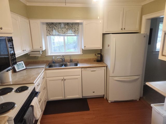 1424 MULLINS STATION RD, Memphis, TN 38134