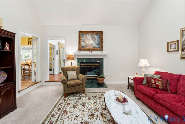 7542 Quail Run Ln, Hanover, VA 23116
