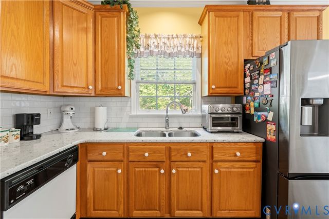 7542 Quail Run Ln, Hanover, VA 23116