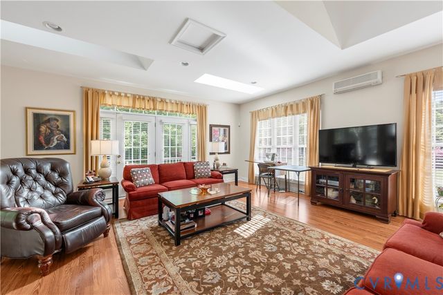 7542 Quail Run Ln, Hanover, VA 23116