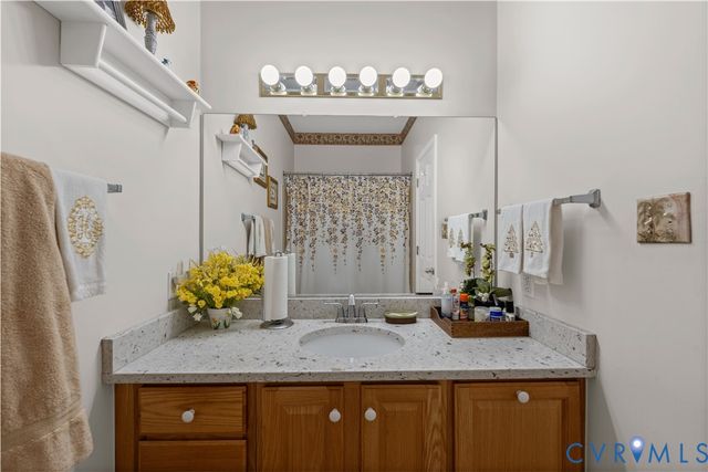 7542 Quail Run Ln, Hanover, VA 23116