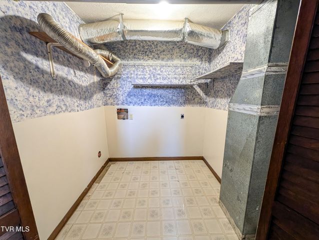 464 Springfield Drive, Bristol, TN 37620