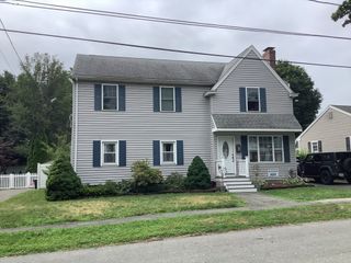 20 Kosciusko, Peabody, MA 01960