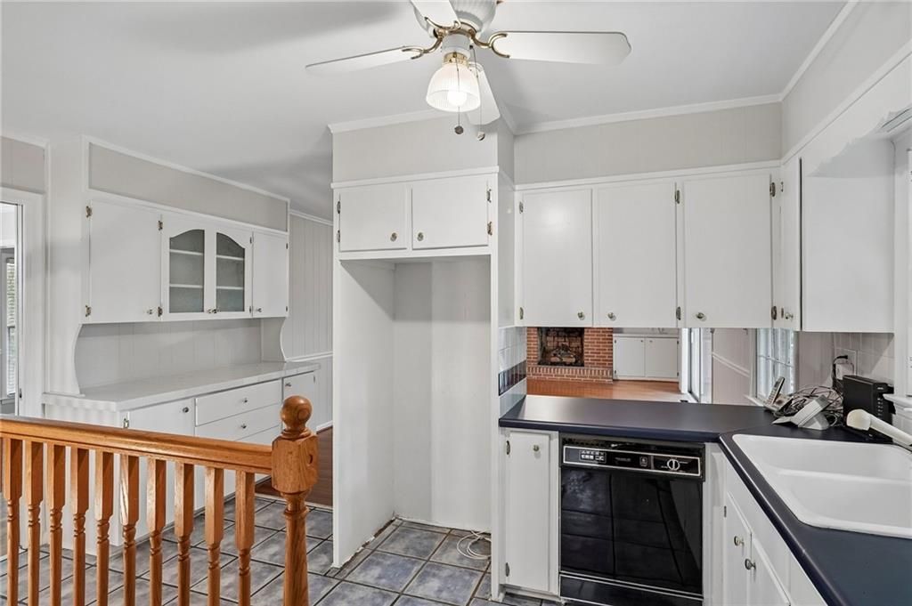 Image 18 of property listing at 2130 Impala Drive NE, Atlanta, GA 30345