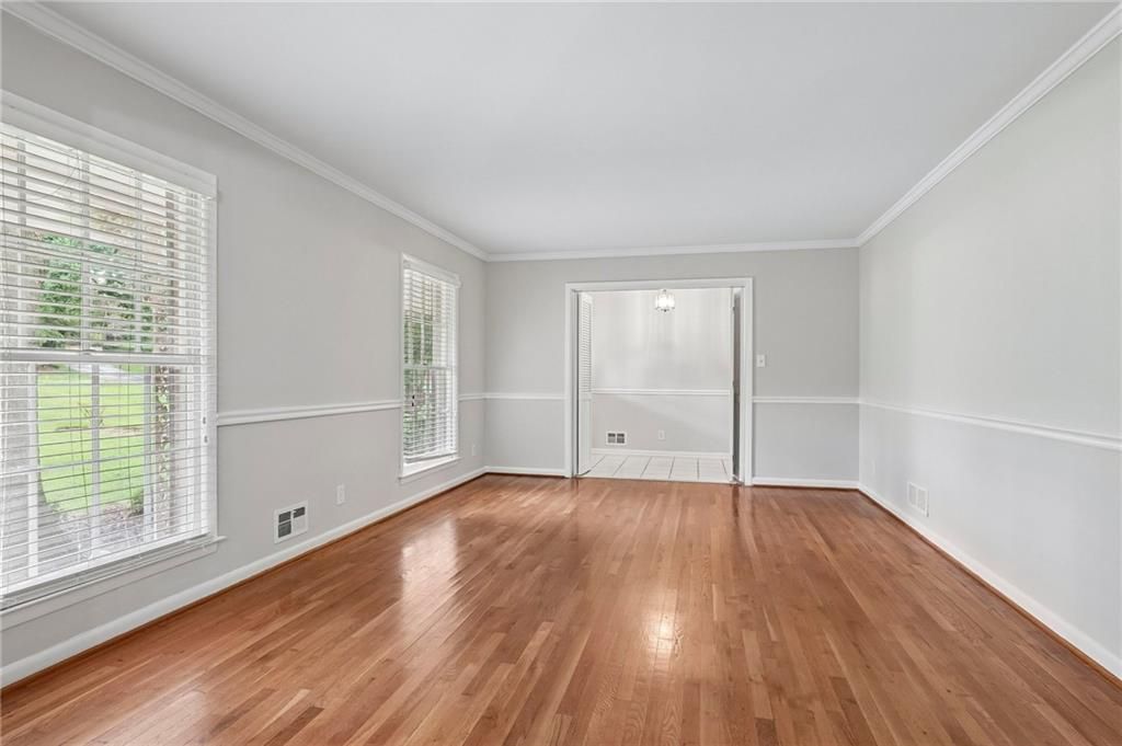 Image 5 of property listing at 2130 Impala Drive NE, Atlanta, GA 30345