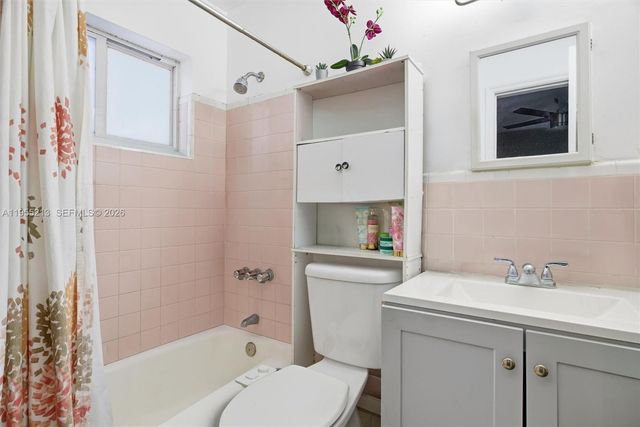 104 SW 40th Ave 0, Miami, FL 33134