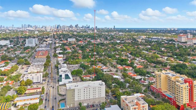 104 SW 40th Ave 0, Miami, FL 33134