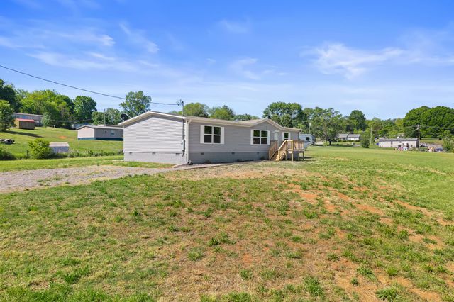 217 Oakland Road, Sweetwater, TN 37874