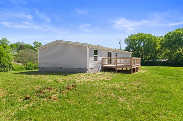 217 Oakland Road, Sweetwater, TN 37874