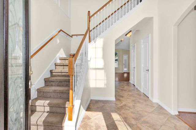 2 Lulach Circle, Conroe, TX 77301