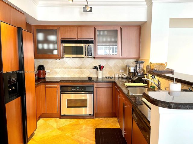 2080 S Ocean Dr 604, Hallandale Beach, FL 33009