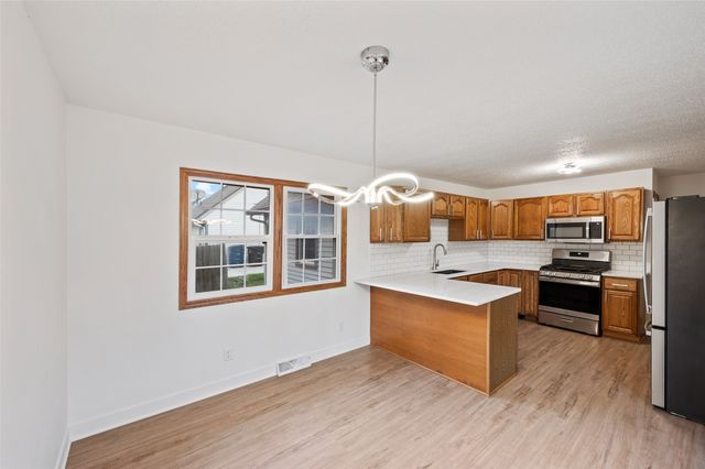 7108 SW 14th Street, Des Moines, IA 50315