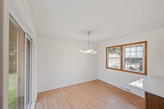 7108 SW 14th Street, Des Moines, IA 50315