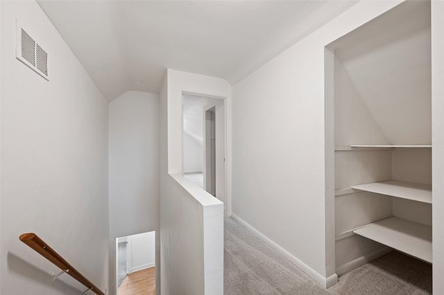 7108 SW 14th Street, Des Moines, IA 50315