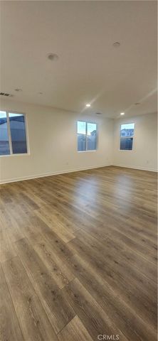 17465 Luray Street, Hesperia, CA 92345