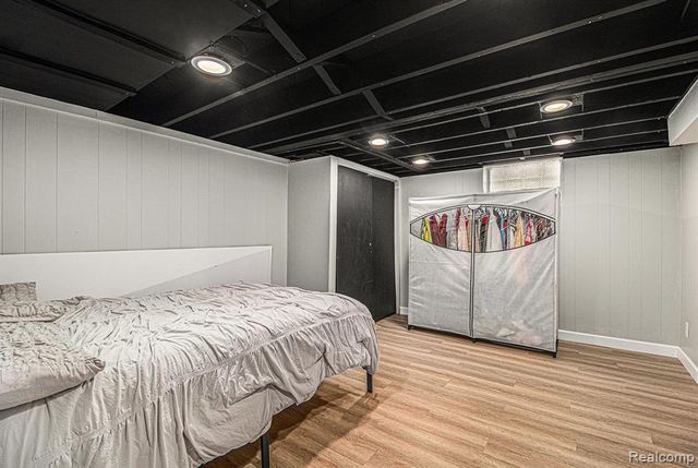 1815 E Lincoln Street, Birmingham, MI 48009