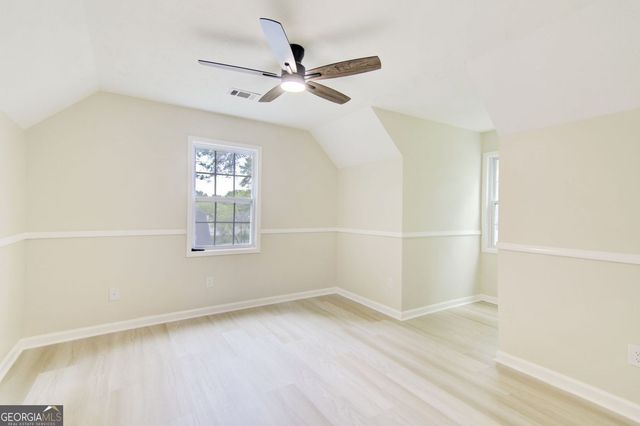 18 Regal Way NW, Lawrenceville, GA 30044