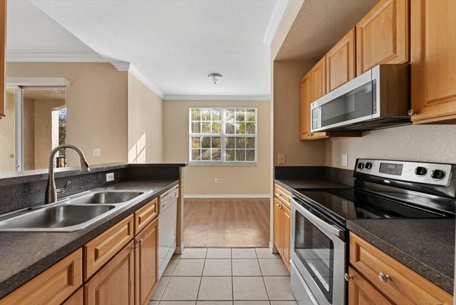 15015 Michelangelo Boulevard 205, Delray Beach, FL 33446