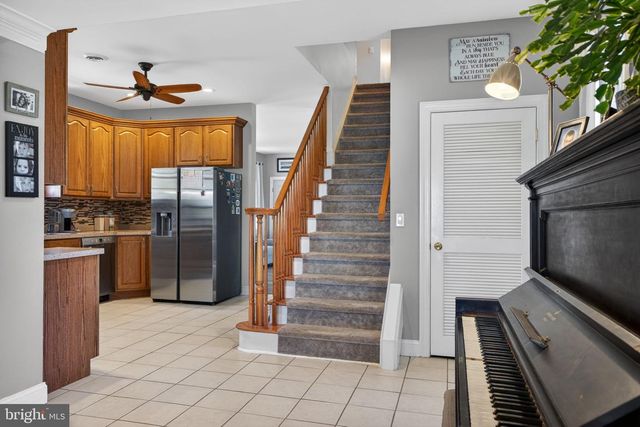 63 KUGLER RD, Royersford, PA 19468