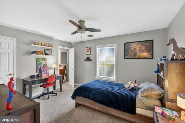 63 KUGLER RD, Royersford, PA 19468