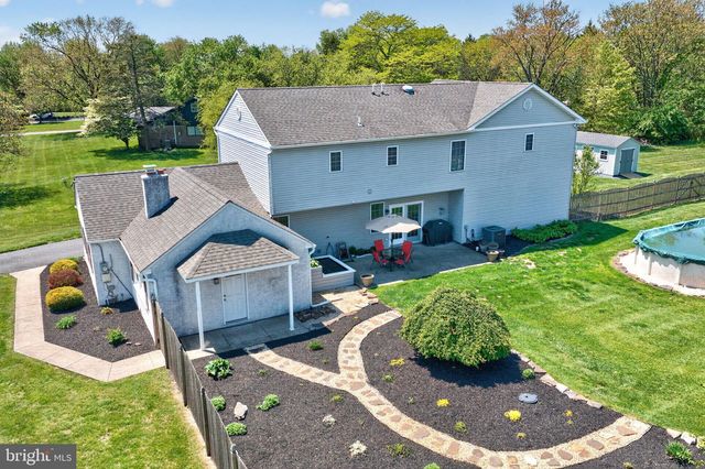 63 KUGLER RD, Royersford, PA 19468