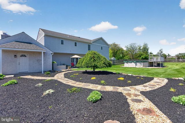 63 KUGLER RD, Royersford, PA 19468