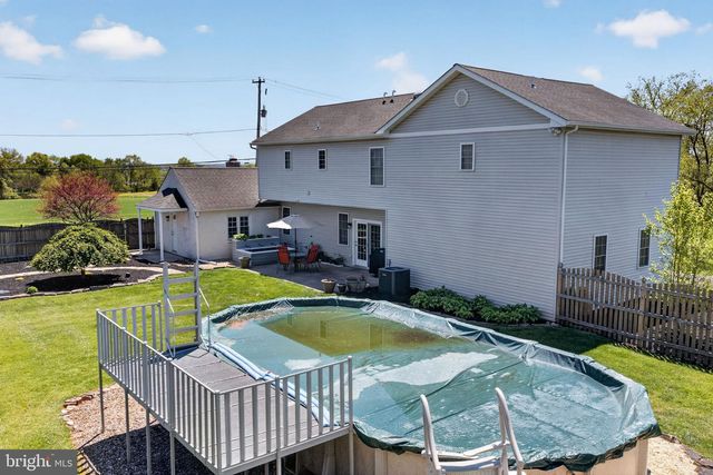 63 KUGLER RD, Royersford, PA 19468