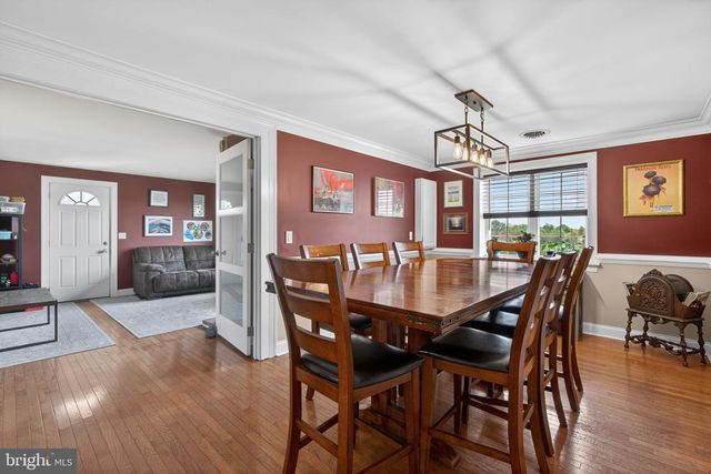 63 KUGLER RD, Royersford, PA 19468