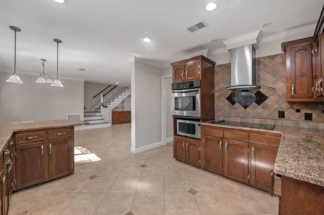 198 Grandview Avenue, Valparaiso, FL 32580