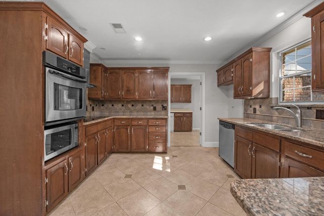 198 Grandview Avenue, Valparaiso, FL 32580