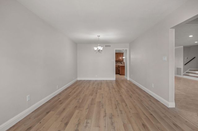 198 Grandview Avenue, Valparaiso, FL 32580