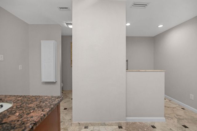 198 Grandview Avenue, Valparaiso, FL 32580