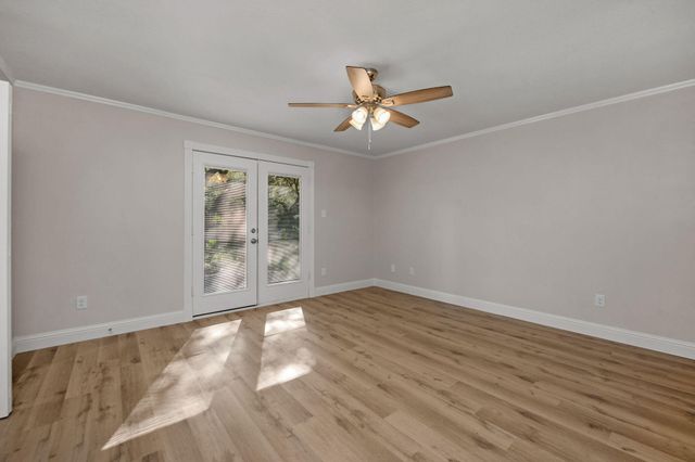 198 Grandview Avenue, Valparaiso, FL 32580