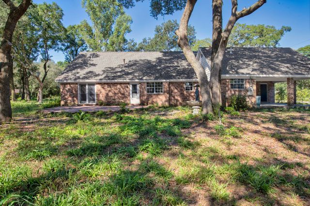 198 Grandview Avenue, Valparaiso, FL 32580